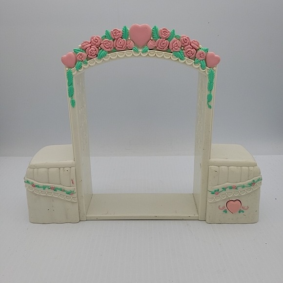 Fisher-Price Other - Vintage Fisher Price Loving Family Musical Wedding Arch 1999